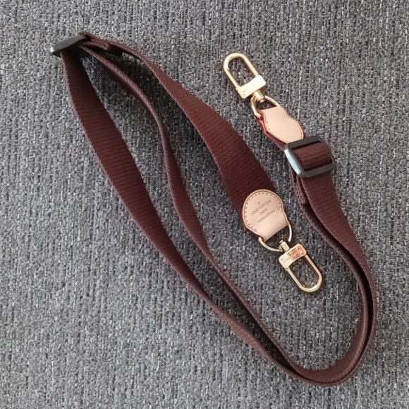 🔴SOLD🔴👜RARE Louis Vuitton👜 - Adjustable Canvas Shoulder Strap - Picture 3 of 16